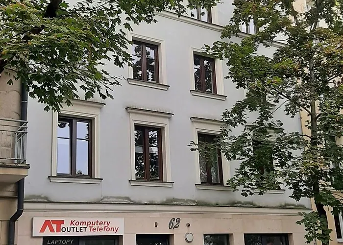 Sunflower Apartment Old Town